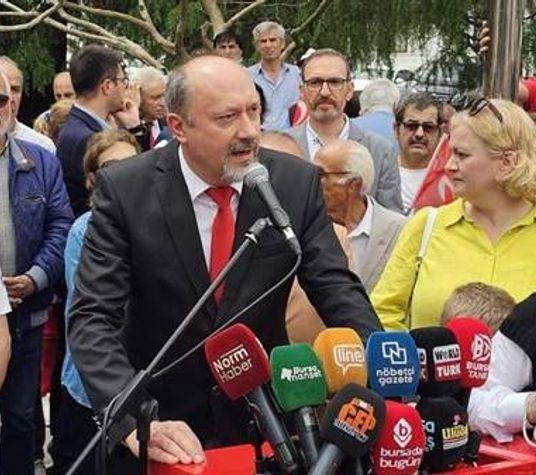 İYİ Parti'de  Bursa'da 6 ilçede nöbet değişimi yapıldı